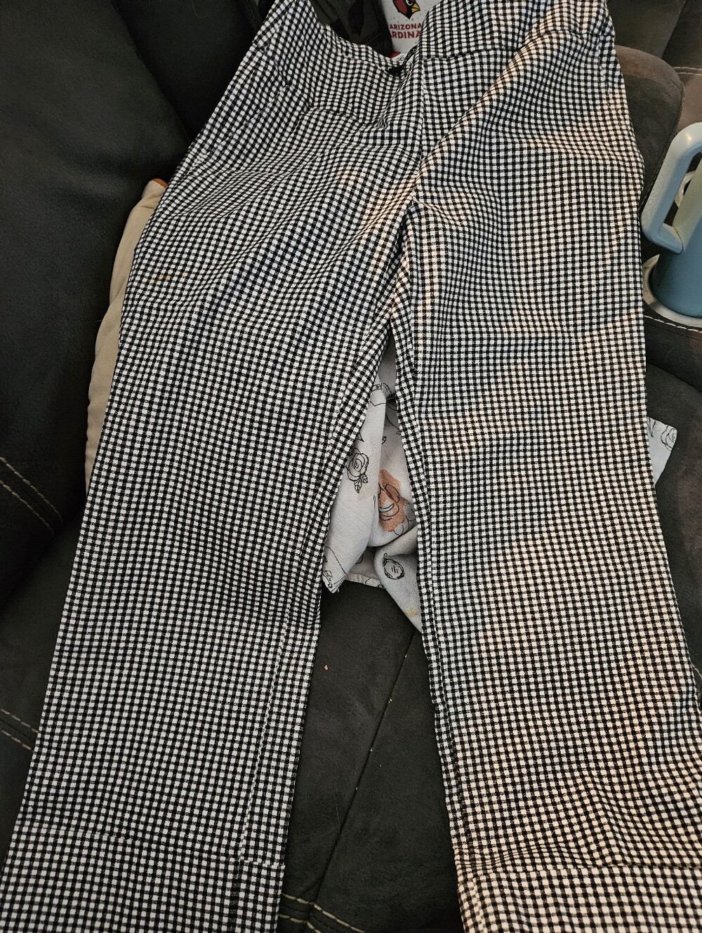 Insight New York Women's Size 8 Black and White Gingham Pull-On Trousers